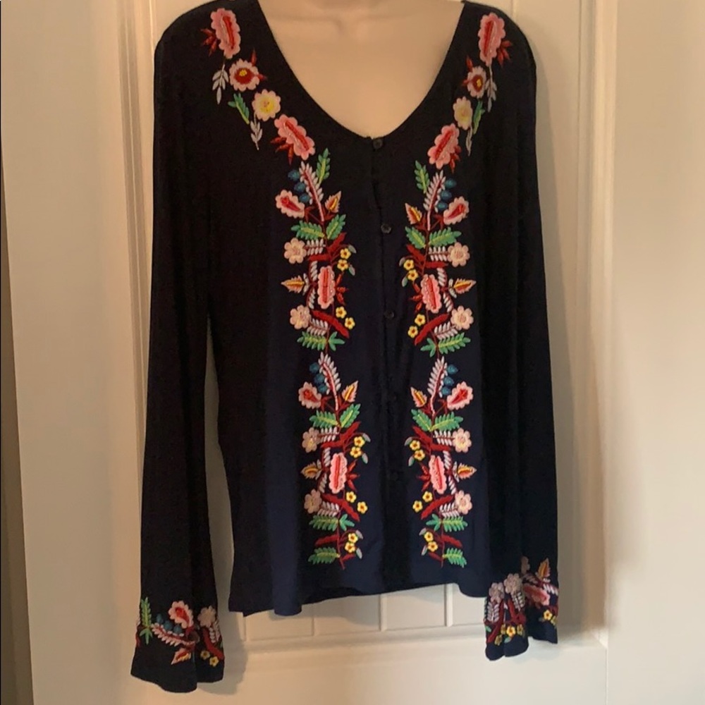 GORGEOUS embroidered BOSTON PROPER top NWOT